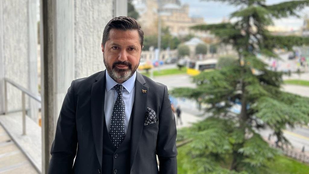 Demokrat Parti MKK Üyesi ve Demokratik Kitle Örgütlerinden Sorumlu Başkan