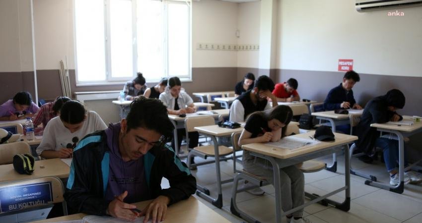 Aydın Büyükşehir Belediyesi bu yıl da Yükseköğretim Kurumları Sınavı’na (YKS)