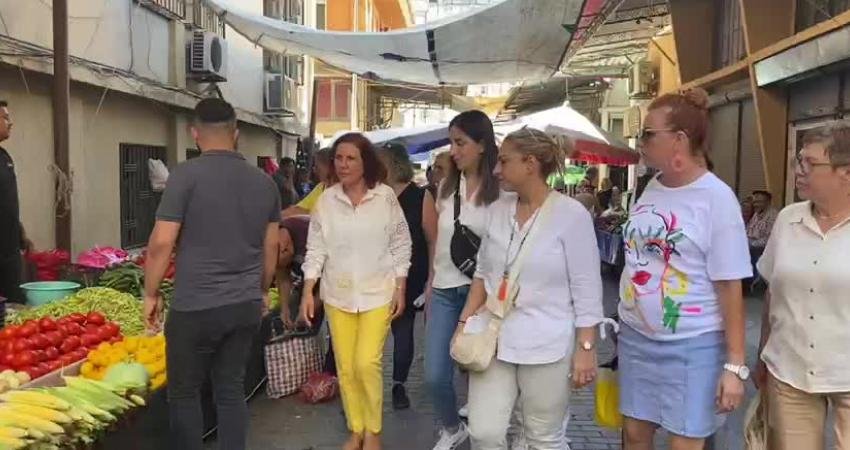 CHP Kadın Kolları Genel Başkanlığı ekonomik krize dikkati çekmek için