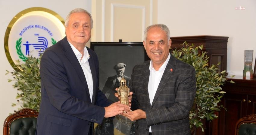 Başkan Bakkalcıoğlu, Bayırköy Belediye Başkanı Yaman ile Bir Araya Geldi Bozüyük Belediye Başkanı Mehmet Talat Bakkalcıoğlu, Bayırköy Belediye Başkanı Mustafa