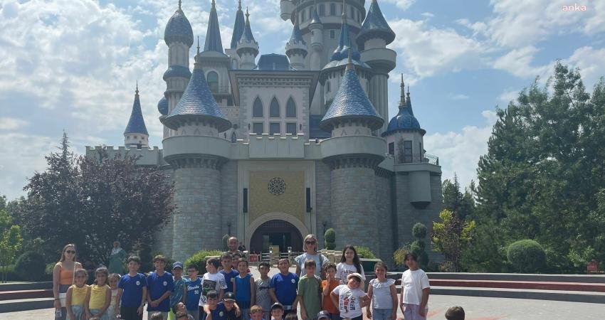 Bozüyük Belediyesi tarafından yaz sanat ve spor okulu öğrencilerine yönelik