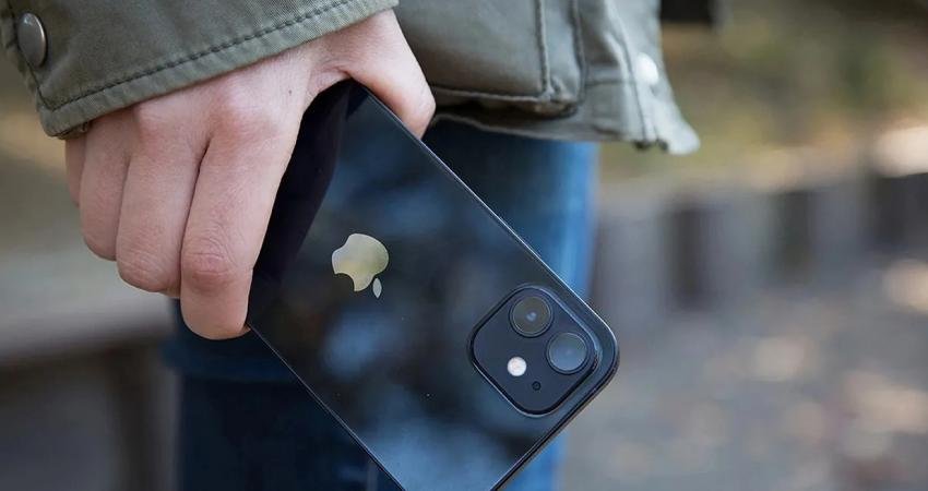 Bu Basit Ayarla İphone’unuzun Pili Daha Uzun Dayanacak Telefon pilleri ilk iPhone'dan bu yana uzun bir yol kat