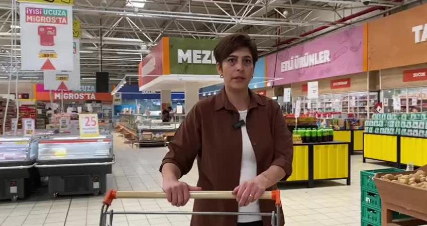 CHP Efeler İlçe Kadın Kolları Başkanı Özlem Ekiz, sosyal medya