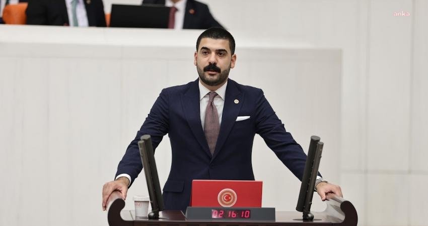 CHP’li Ali Gökçek: “Gençlerin Tek Bir Ortak Hayalı Var. O da Türkiye’den Kaçıp Gitmek. Bu Utanç AKP’nin” CHP İstanbul Milletvekili Ali Gökçek, 12 Ağustos Uluslararası Gençlik Günü