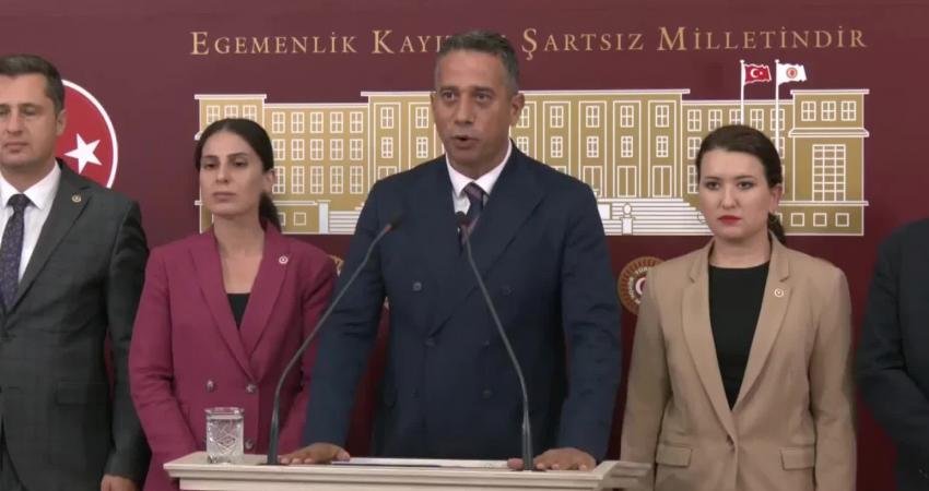 CHP Grup Başkanvekili Ali Mahir Başarır, gazeteci Barış Pehlivan’ın dosyasıyla