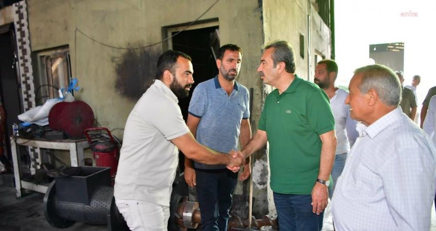Çukurova Belediye Başkanı Çetin’den Hurdacılar ve Geri Dönüşümcüler Sitesi Esnafına ‘Geçmiş Olsun’ Ziyareti Çukurova Belediye Başkanı Soner Çetin, geçen günlerde meydana gelen yangında