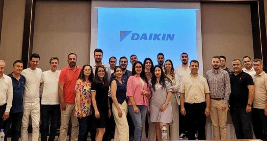 Daikin Türkiye Akademi, gerçekleştirdiği eğitimlerle sektör çalışanlarının gelişimine katkıda bulunuyor.
