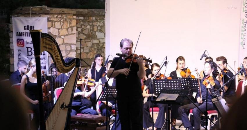 Edremit'te bu yıl ilk kez düzenlenen “Adra Fest” Klasik Müzik