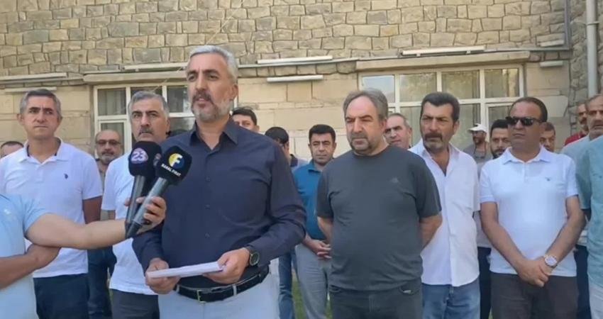 Eğitim Bir Sen Elazığ Şubesi üyeleri, Milli Eğitim İl Müdürlüğü’nün