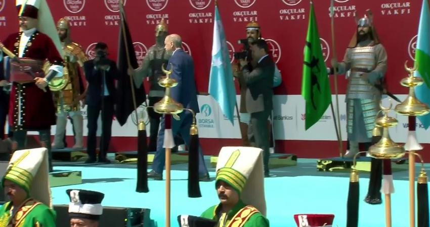 Cumhurbaşkanı Recep Tayyip Erdoğan, Malazgirt Zaferi’nin 952. yıl dönümü programında