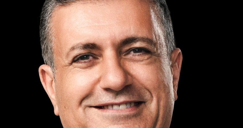 Esenyurt Belediye Başkanı Bozkurt: “Esenyurt Yanlış Yönetimler Sonucu Konut Rantına Mahkum Edildi” Esenyurt Belediye Başkanı Kemal Deniz Bozkurt, katıldığı bir televizyon programında,