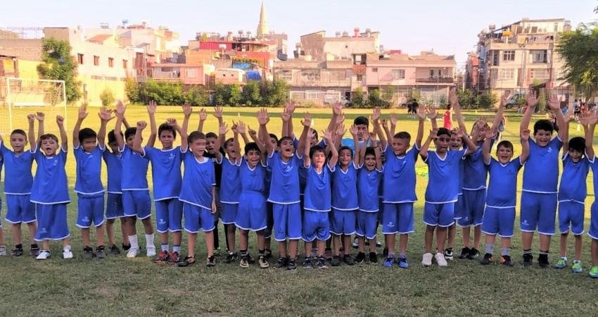 Seyhan Belediye Başkanı Akif Kemal Akay, amatör spor kulüplerine büyük