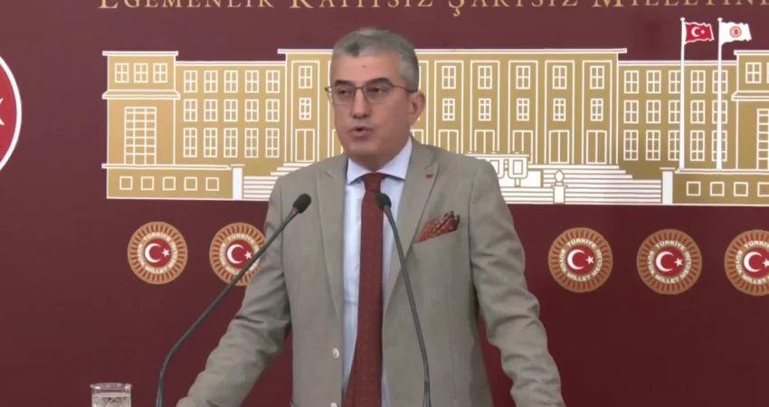 CHP Grup Başkanvekili Gökhan Günaydın, Cumhurbaşkanı Recep Tayyip Erdoğan’ın “Memurlarımıza
