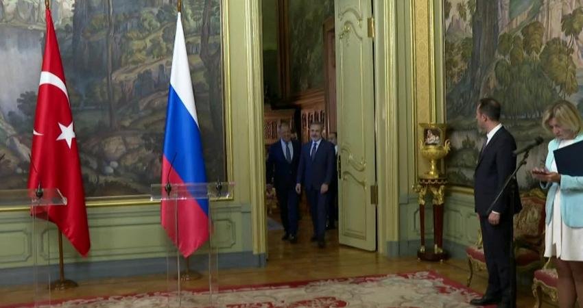 Hakan Fidan’dan Karadeniz Tahıl Girişimi Açıklaması: Rusya’nın Taleplerini Daha İyi Karşılamaya Çalışan Bir Süreç Var Dışişleri Bakanı Hakan Fidan, Rusya Dışişleri Bakanı Sergey Lavrov ile