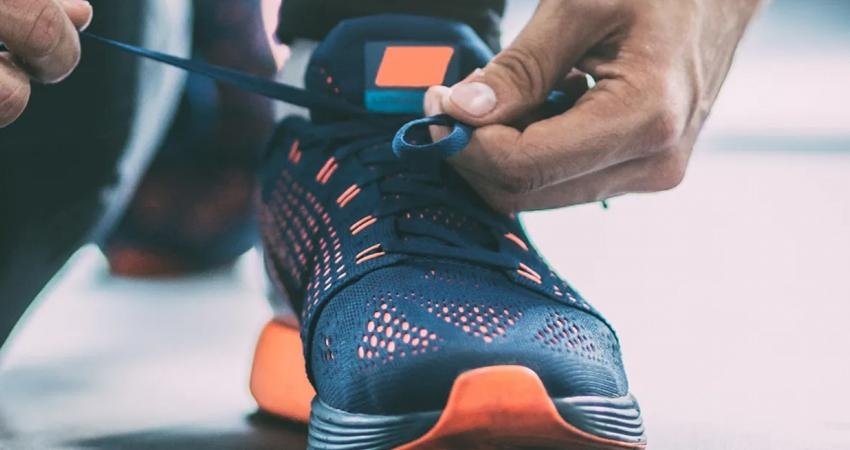 Yeni bir araştırmaya göre, muhtemelen hayatınızın çoğunda ayakkabılarınızı yanlış bağlamış