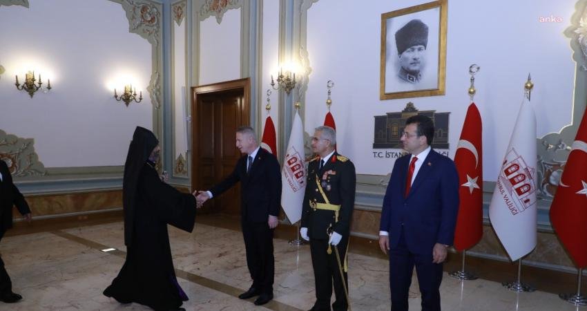 İstanbul Valiliği'nde 30 Ağustos Zafer Bayramı'nın 101. yıl dönümü dolayısıyla