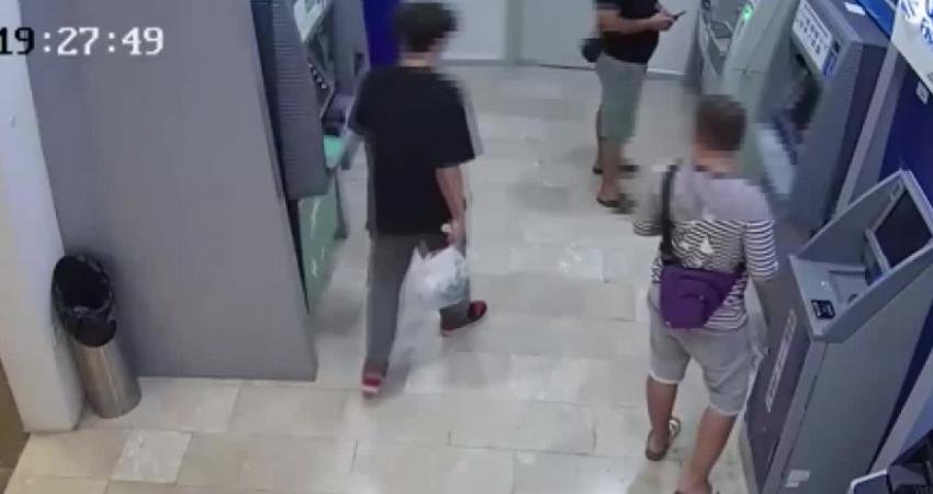 İstanbul’da Yasa Dışı Bahis Operasyonunda 3 Kişi Yakalandı İstanbul'un Güngören ilçesinde düzenlenen operasyonda, internet üzerinden yasa dışı bahis