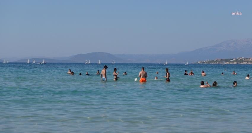 İzmir Büyükşehir Belediyesi’nin gençleri doğa ve eğlenceyle buluşturduğu gençlik çadır