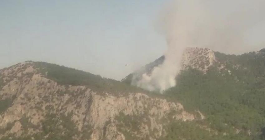 İzmir’de Çıkan Orman Yangınları Kontrol Altına Alındı İzmir’in Kemalpaşa ve Bornova ilçelerinde çıkan orman yangınları ekiplerin havadan