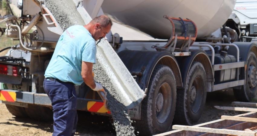 İzmit Belediyesi Park ve Bahçeler Müdürlüğü, Alikahya Atatürk Mahallesi’nde ağaçlandırma