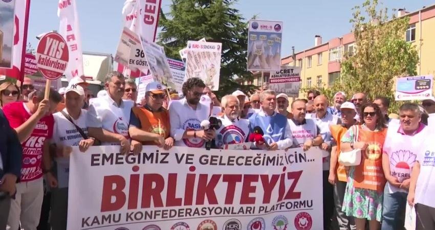 Kamu Konfederasyonları Platformu, Ankara Ulus Meydanı’nda kamu toplu sözleşme görüşmeleri