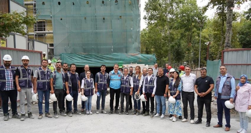 Beylikdüzü Belediye Başkanı Mehmet Murat Çalık ve KİPTAŞ Genel Müdürü