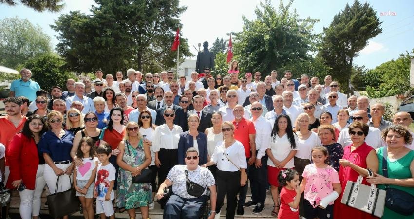 Konak’ta Zafer Bayramı Coşkuyla Kutlandı Konak Belediyesi’nin düzenlediği 30 Ağustos Zafer Bayramı kutlamaları kapsamında Gültepe