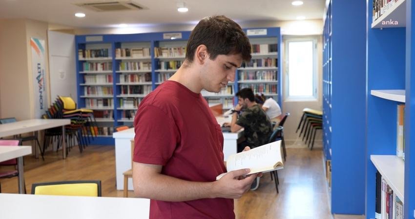Konyaaltı Belediyesi’nin “Atıl Kitap Toplama Kampanyası” kapsamında ücretsiz test kitaplarından