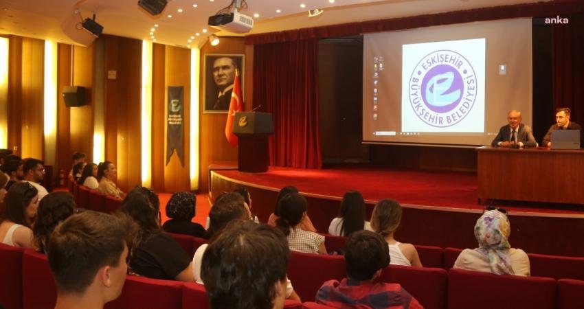 Karadeniz Teknik Üniversitesi (KTÜ) Şehir ve Bölge Planlama Bölümü öğrencileri