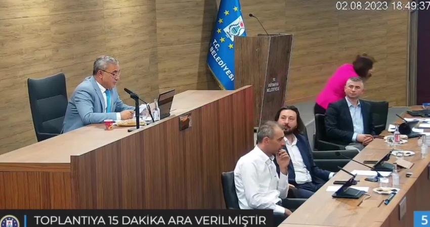 Kütahya’da otobüs biletleri ve taksimetre fiyatları zamlandı. Takside 25 lira