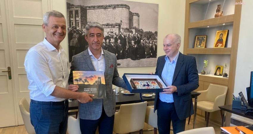 Yangınlarla sarsılan Rodos’a geçmiş olsun ziyaretinde bulunan  Marmaris Belediye