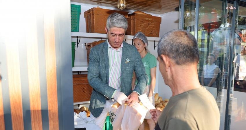 Marmaris Belediyesi, vatandaşın bütçesine katkı sağlamak amacıyla Halk Ekmek büfesi