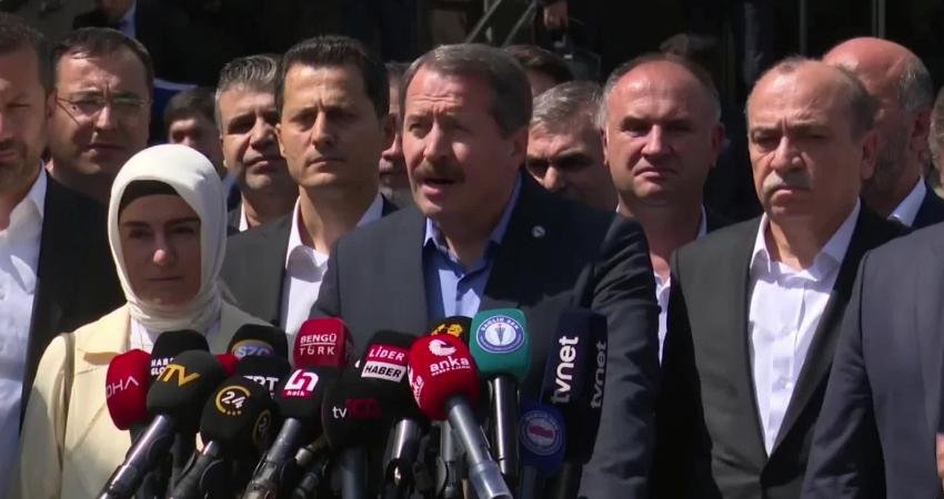 Memur-Sen Genel Başkanı Yalçın, Hükümetin İkinci Zam Teklifini Değerlendirdi: “Hayretlerimi İfade Ediyorum. Doğru Düzgün, Ciddi Teklifle Gelinmeli” Memur- Sen Genel Başkanı Ali Yalçın, hükümetin 7. Dönem Kamu