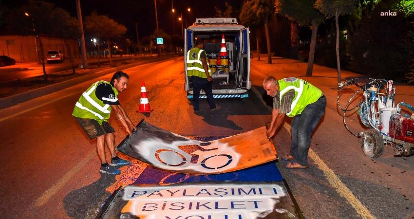 Mersin Büyükşehir Belediyesi, bisiklet kullananların trafikte güvenle seyahat edebilmesinin amaçlandığı