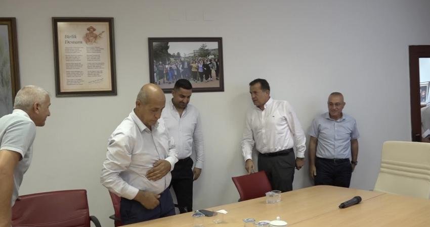 Mersin Yenişehir Belediye Başkanı Abdullah Özyiğit, artan enflasyon ve hayat