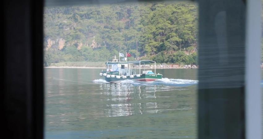 Muğla Büyükşehir Belediyesi’nin yedi adet atık alım teknesi her gün