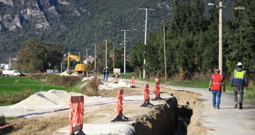 Muğla Milas Ören Mahallesi’ndeki Kanalizasyon Projesinin Yüzde 30 Tamamlandı Muğla Büyükşehir Belediyesi’nin Milas Ören Mahallesi’nde başlattığı ve yatırım maliyeti