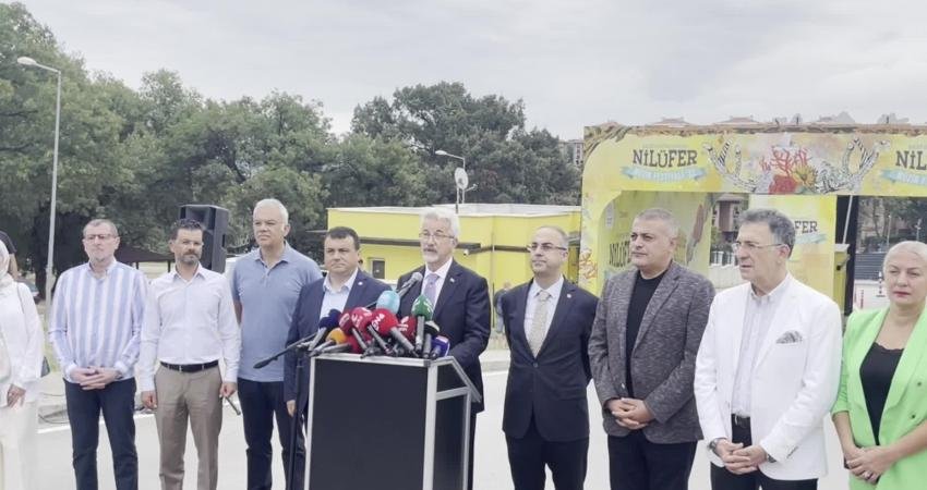 Nilüfer Müzik Festivali, Alkol ve Kamp Yasağı Sonrası Belediye Tarafından İptal Edildi Bursa’da bu yıl 7.’si düzenlenecek olan Nilüfer Müzik Festivali’ne Nilüfer