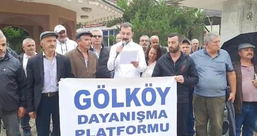 Ordu Gölköy’de Fındık Fiyatlarına Tepki… Tüm Köy Sen Ordu Şube Başkanı Sağra: “Uluslararası Tekeller Bizleri Köleleştirdiler, Marabalaştırdılar” Ordu Gölköy’de fındık üreticileri; siyasi partiler ve sivil toplum kuruluşlarının