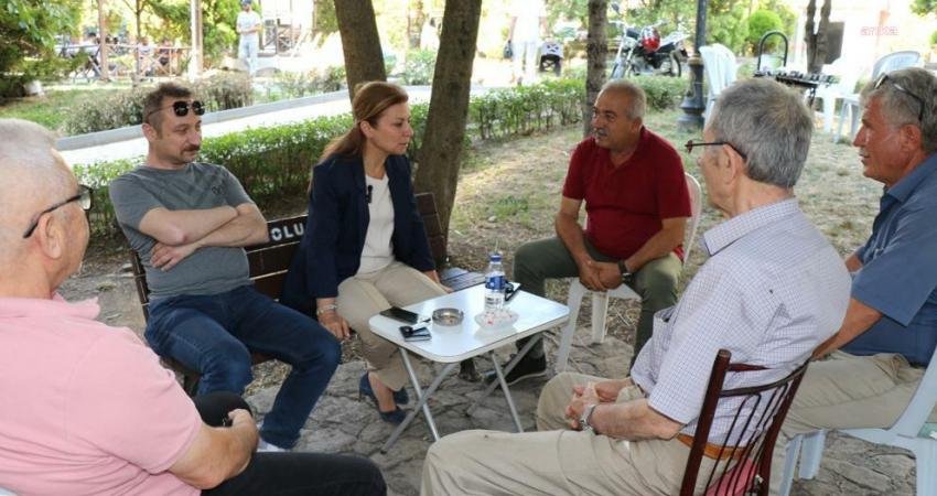 Safranbolu Belediye Başkanı Elif Köse, Yeni Çarşı’da bulunan kahvehaneleri ziyaret