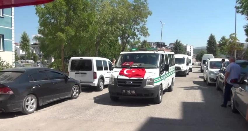 Şehit Piyade Astsubay Kıdemli Çavuş Buğra Çalgay Memleketi Çorum’da Son Yolculuğuna Uğurlandı Pençe-Kilit Operasyonu bölgesinde meydana gelen araç kazasında yaralanan ve kaldırıldığı