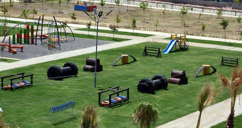 Tarsus Belediyesi Kente 27 Futbol Sahası Büyüklüğünde Yeşil Alan Kazandırdı Tarsus Belediyesi, şehirde kişi başına düşen yeşil alan miktarını yükseltmek