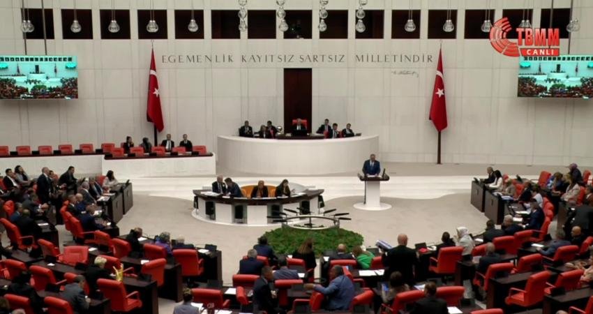 MHP Grup Başkanvekili Erkan Akçay, CHP’nin çağrısı üzerine Akbelen’deki ağaç