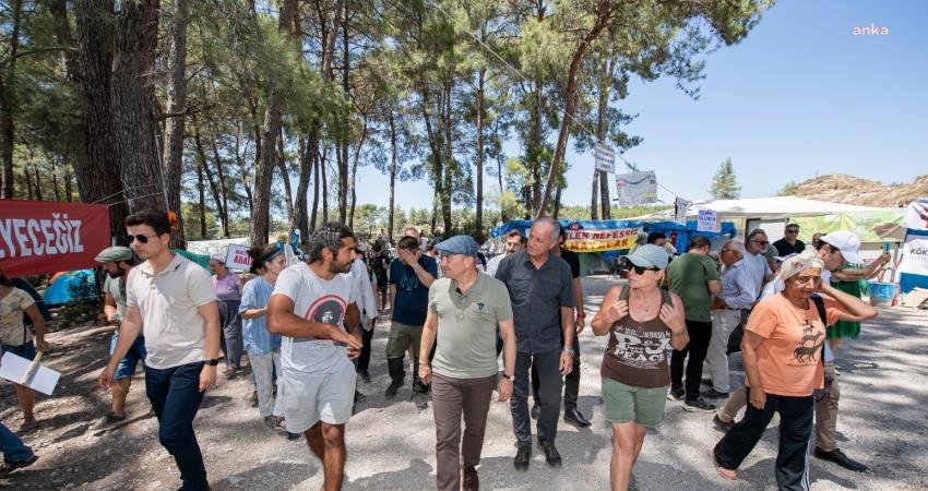İzmir Büyükşehir Belediye Başkanı Tunç Soyer, maden sahası için doğa