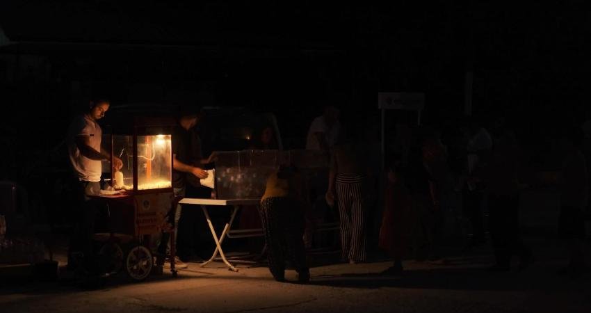 Mersin Yenişehir Belediyesi, kırsal mahallelerde yaşayan vatandaşları eğlenceli aktivitelerle bir