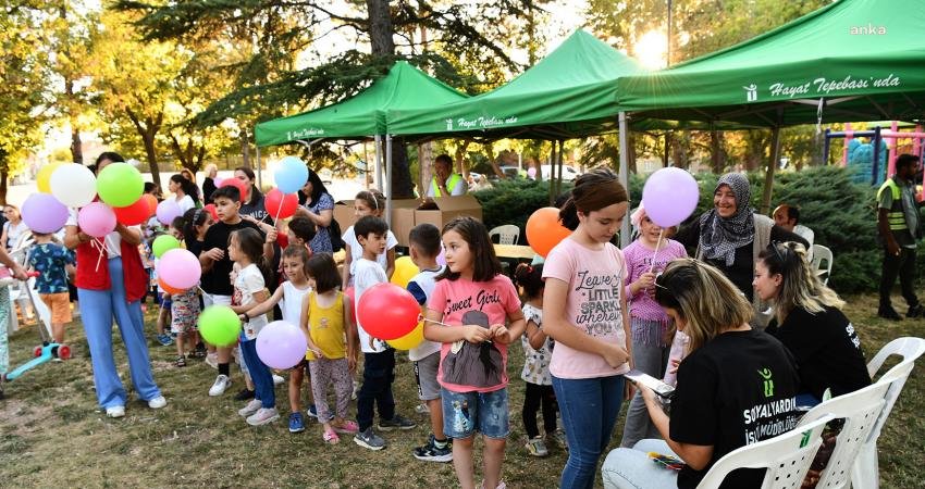 Tepebaşı Belediyesi’nin kırsal ve merkez mahallelerde düzenlediği ‘Yaz Tepebaşı’nda Güzel’