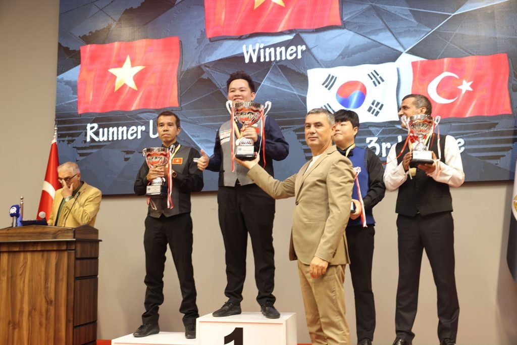 75-3-bant-bilardo-dunya-sampiyonasi-golbasinda