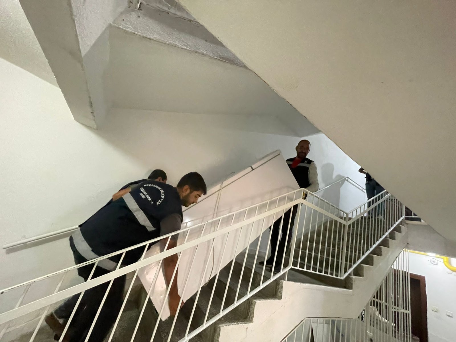 Keçiören Belediyesi, ilçede ikamet eden üniversite öğrencilerin evlerini ücretsiz taşıma