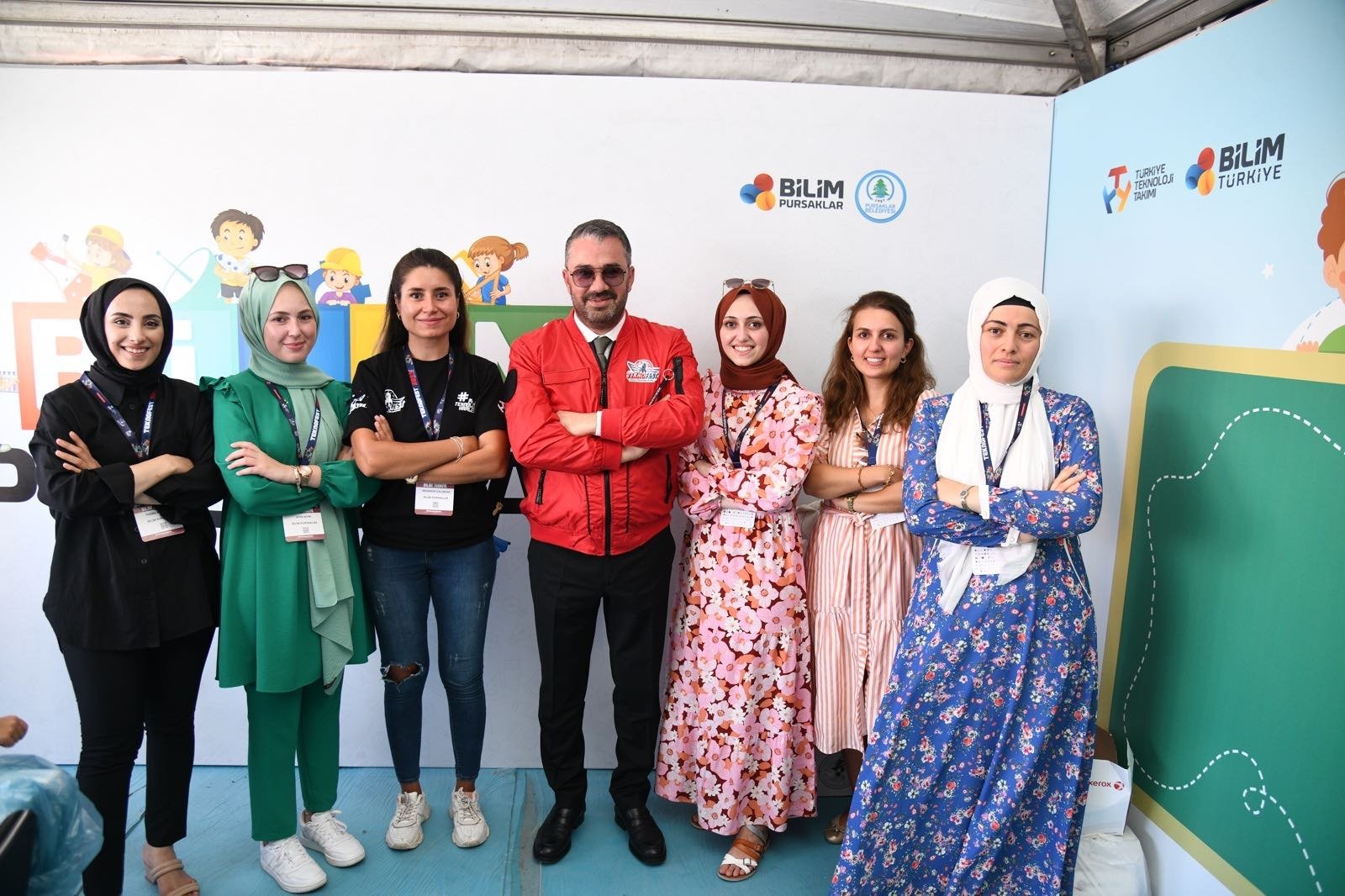 Pursaklar TEKNOFESTTE Yerini Aldı Pursaklar Belediyesi, yerli ve milli projelerin büyük bir gururla sergilendiği,