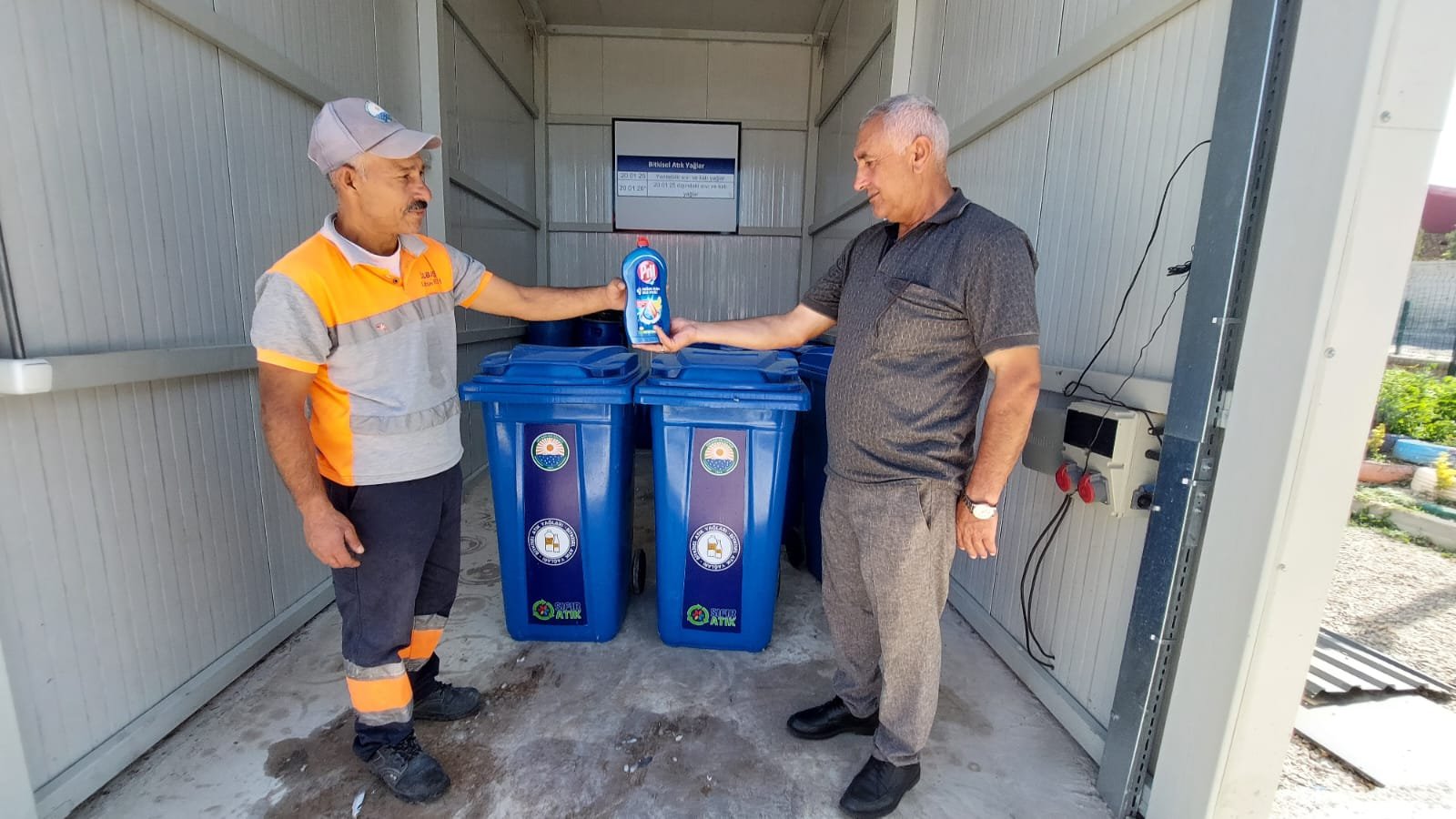 Gölbaşı Belediyesi’nin “Bitkisel Atık Yağ Getirene Deterjan” kampanyasıyla Gölbaşı’ndaki atık